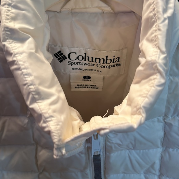 White Columbia winter coat - Picture 3 of 5